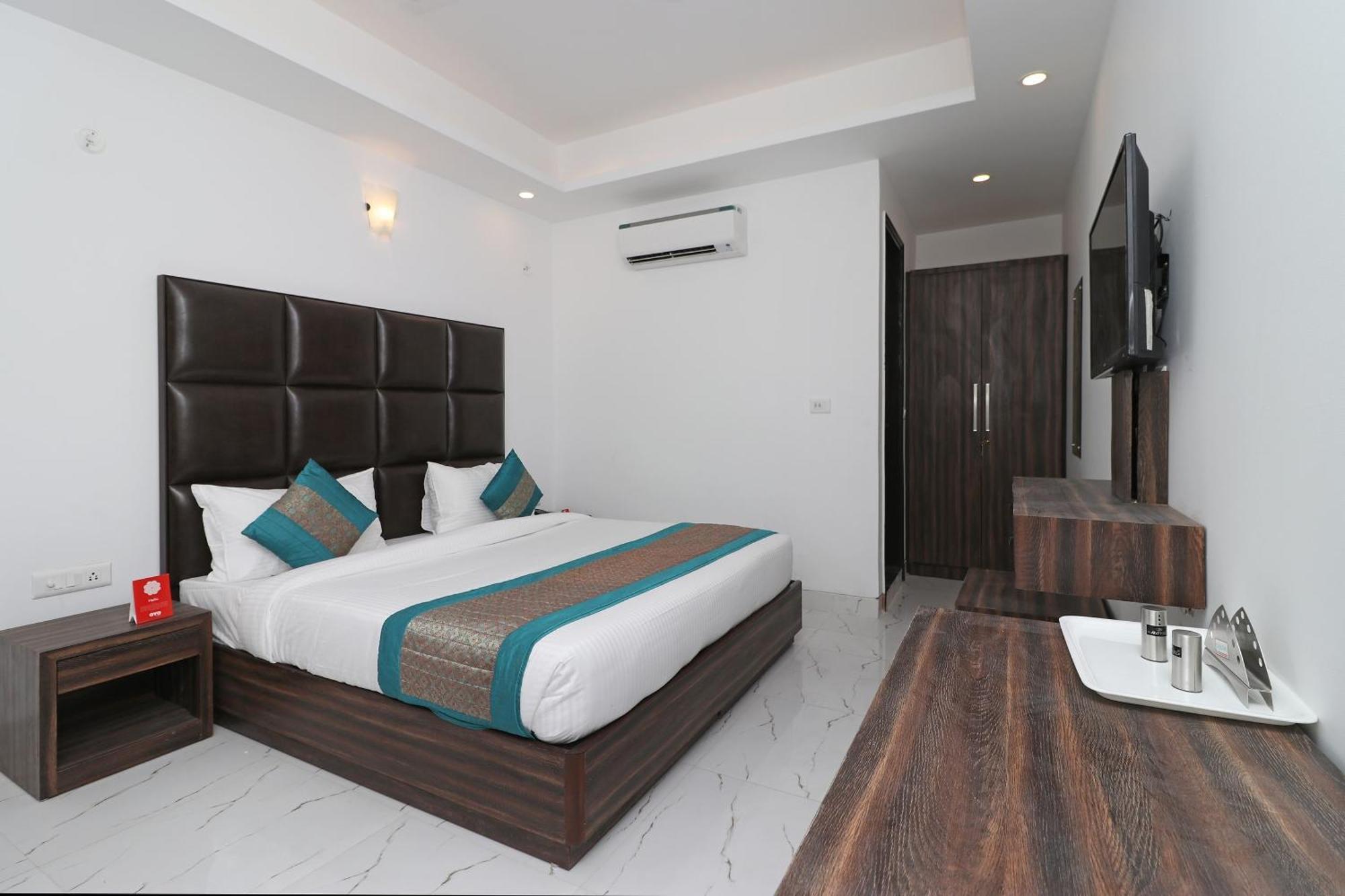Hotel O Aamara New Delhi Eksteriør bilde