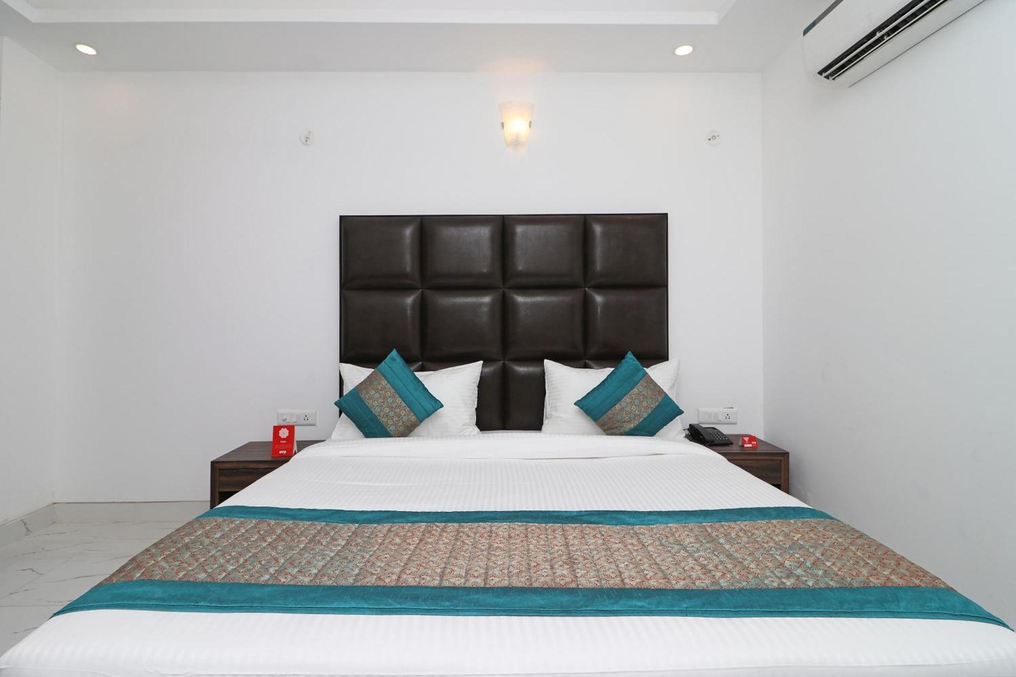 Hotel O Aamara New Delhi Eksteriør bilde